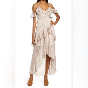 FLORET STUDIOS Size Small
Cold Shoulder Asymmetric Ruffle Dress in Rust-Cream